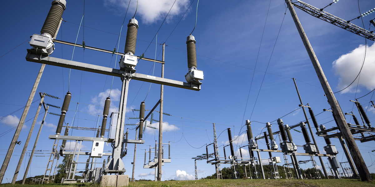 Ett ställverk. Elnätsbolagen ska införa en effektavgift i sina elnätsavgifter och du har chans att påverka den så att den blir lägre