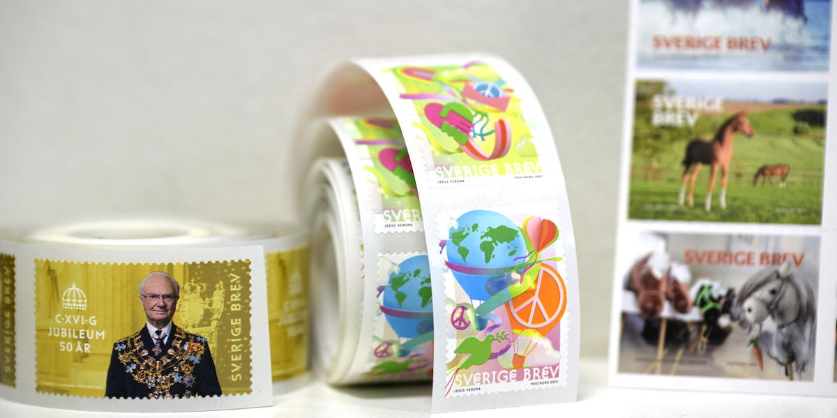 Valörlösa frimärken.