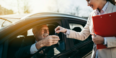 Vill du ha hjälp med att köpa en begagnad bil? Här är en bra lista med tips. (Foto: Getty Images för Unsplash+)