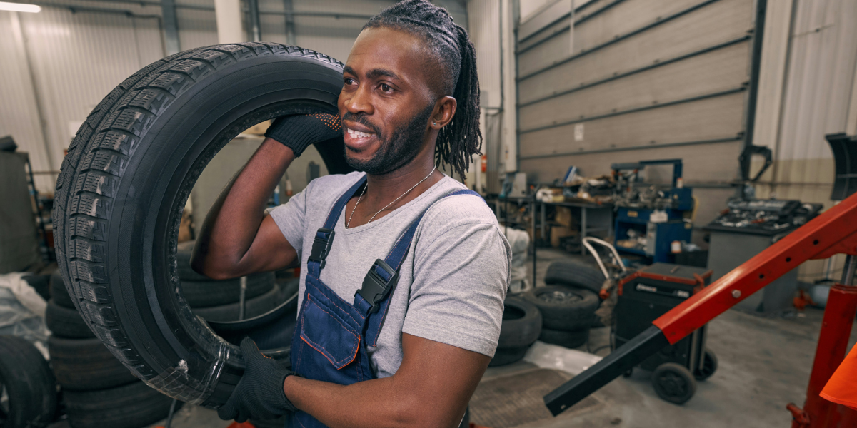 Nya däckregler från i år kan leda till kaos hos verkstäderna. (Foto: Getty Images)