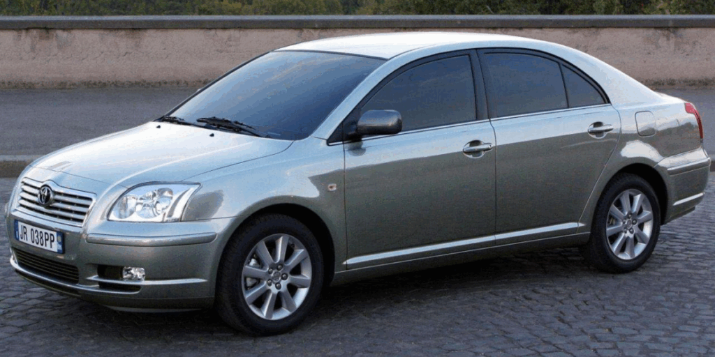 Toyota Avensis T25 (2003–2008) (Foto: Toyota club)