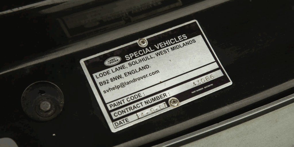 Enligt alla papper och även bevis i bilen så har den en royalistisk aura. (Foto: Iconic Auctioneers)