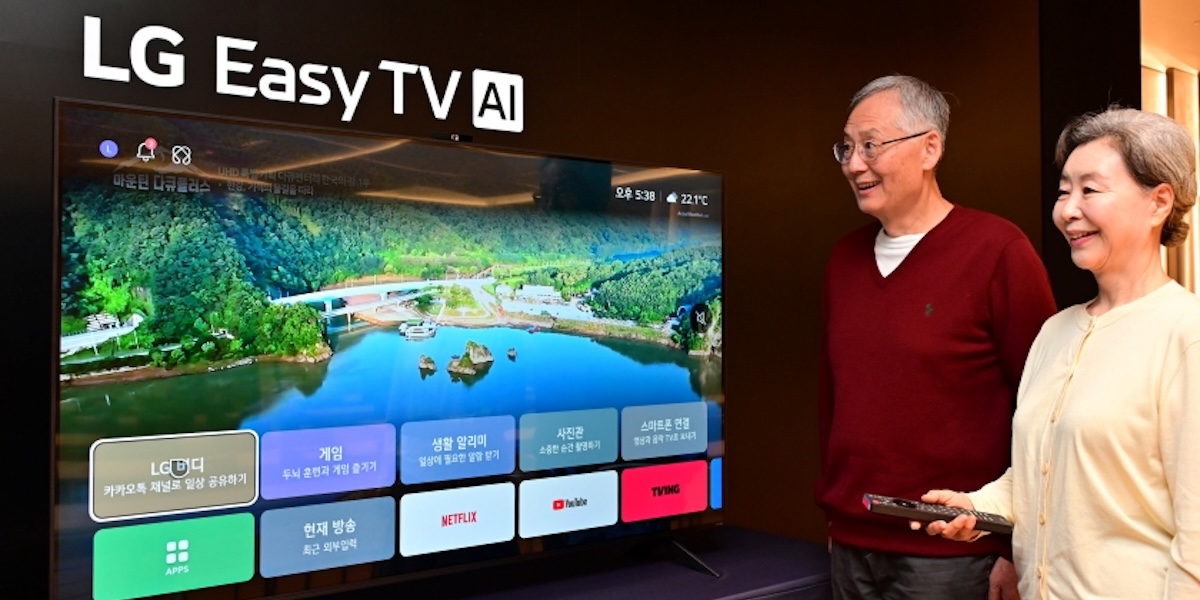 LG Easy TV är särskilt utvecklad för seniorer med förenklad hemskärm, större text och funktioner som videosamtal och medicinpåminnelser.