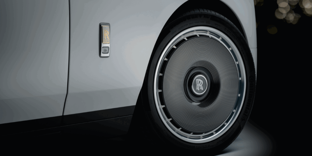 Fälgarna är riktigt exklusiva med. (Foto: Rolls-Royce)