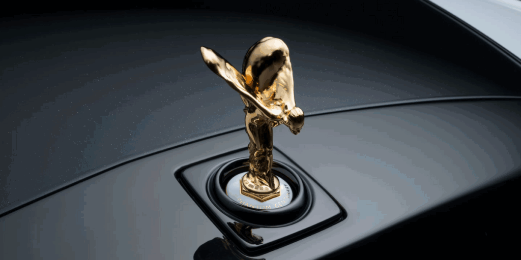 När man ser Spirit of Ecstasy vet man direkt vilken bil det handlar om. (Foto: Rolls-Royce)