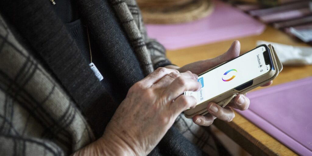 Arkivbild. Enligt Gitte Pålsson är det inte bara pengarna som försvinner vid ett bedrägeri, utan också tryggheten. ”Det är så tufft att leva med det här”, säger hon. (Foto: Caisa Rasmussen/TT)