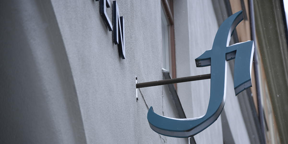 FI:s logga. Finansinspektionen, FI, ska genomföra en fördjupad analys för att få en djupare förståelse om riskerna vid flytt av kollektivavtalad tjänstepension.