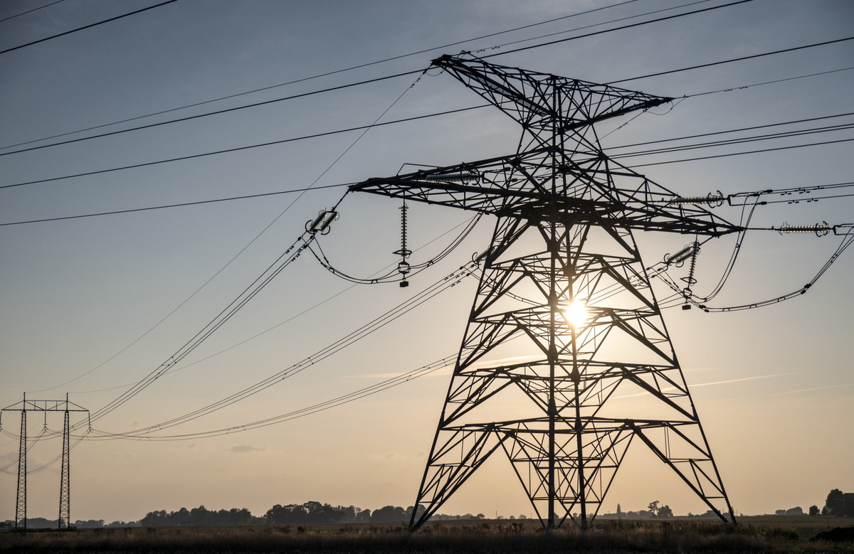 Elnätsavgiften höjs mer än vad som är motiverat, enligt EI. Genrebild.