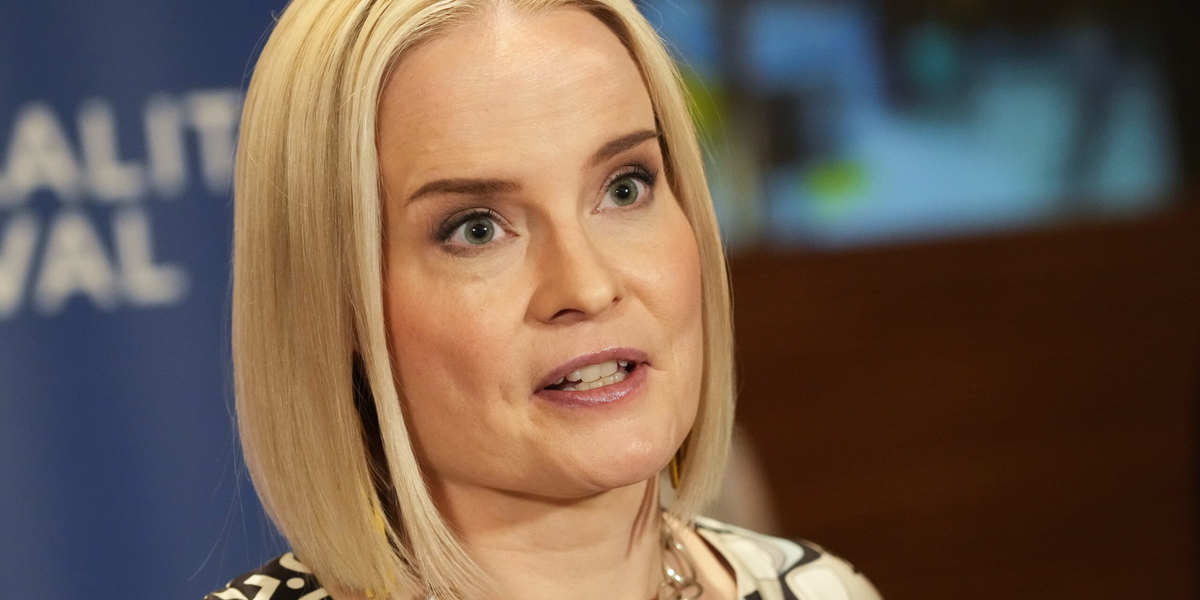 Finlands finansminister Riikka Purra får bannor för ett alltför högt budgetunderskott. Arkivfoto.