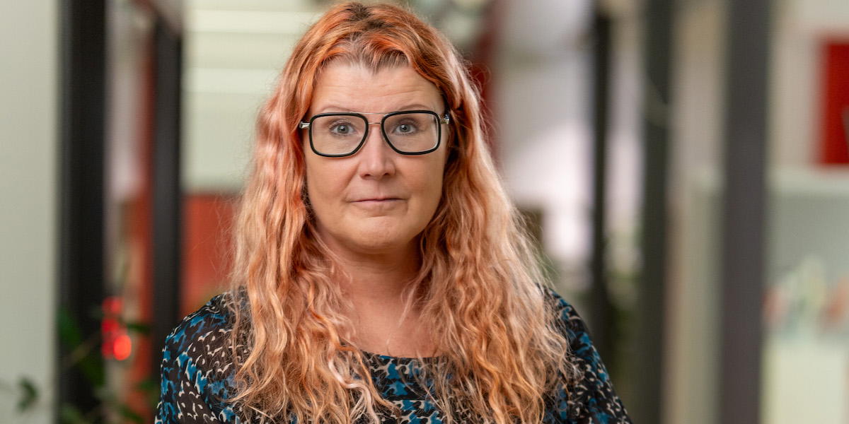 Pensionsmyndighetens pensionsexpert Monica Zettervall, hon ger tips om vad du behöver ha koll på för att minska risken att bli lurad av bedragares sms, mejl eller falska information på internet.