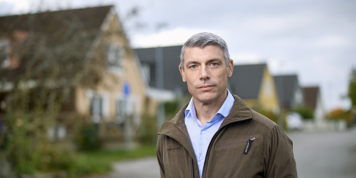 Håkan Larsson, samhällspolitisk chef på Villaägarnas Riksförbund, skriver i en debattartikel att något måste göras åt prisskillnaderna på el mellan norra och Södra Sverige och att hushåll och företag i Skåne får ta konsekvenserna av en energipolitik som till stor del formas i andra länder