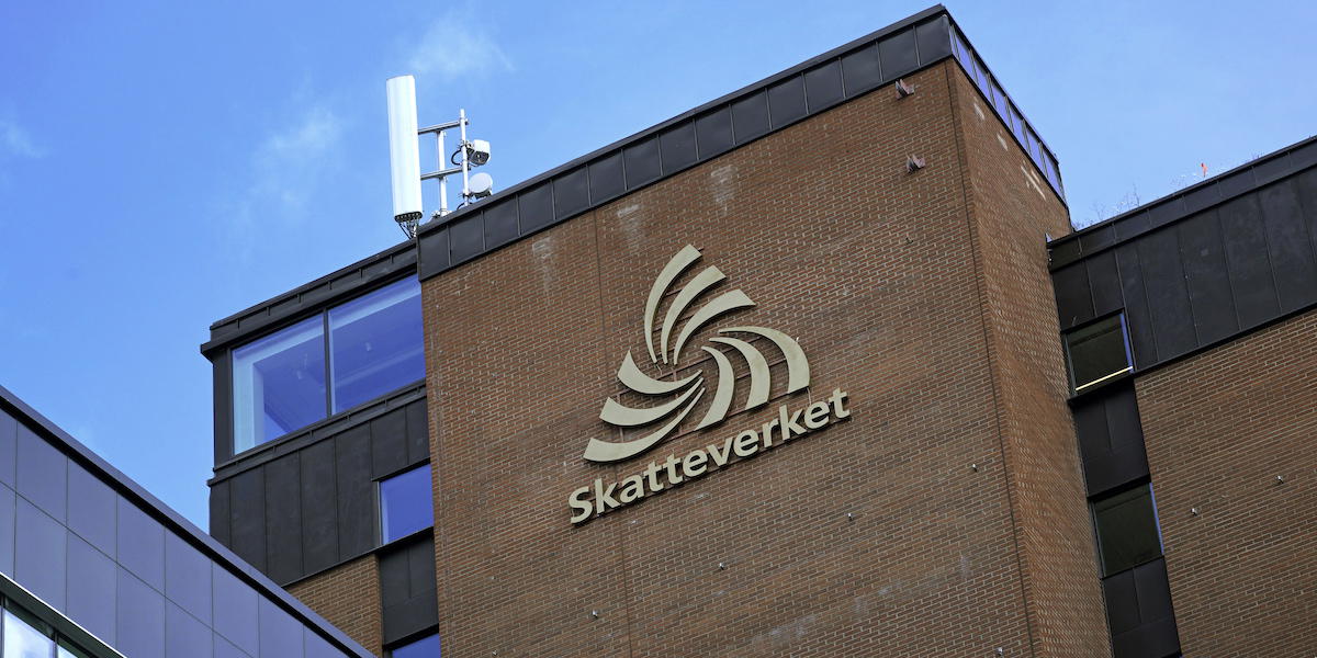 Skatteverkets huvudkontor i Sundbyberg. I december skickar Skatteverket ut de sista slutskattebeskeden för 2024 till dem som ännu inte fått dem.