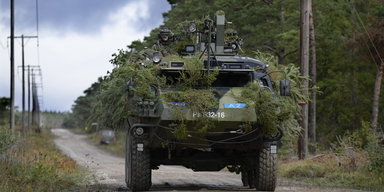 Ett pansarterrängfordon från Patria. Arkivbild