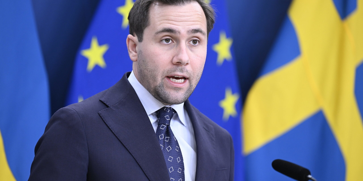 Bistånds- och utrikeshandelsminister Benjamin Dousa (M).