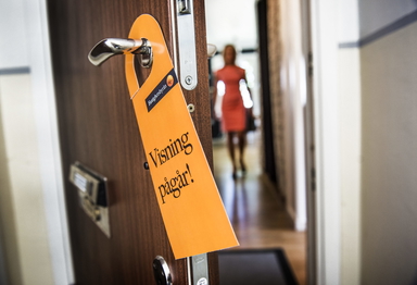 Förändringar av bolåneregler gynnar särskilt en grupp på bostadsmarknaden. Arkivbild.