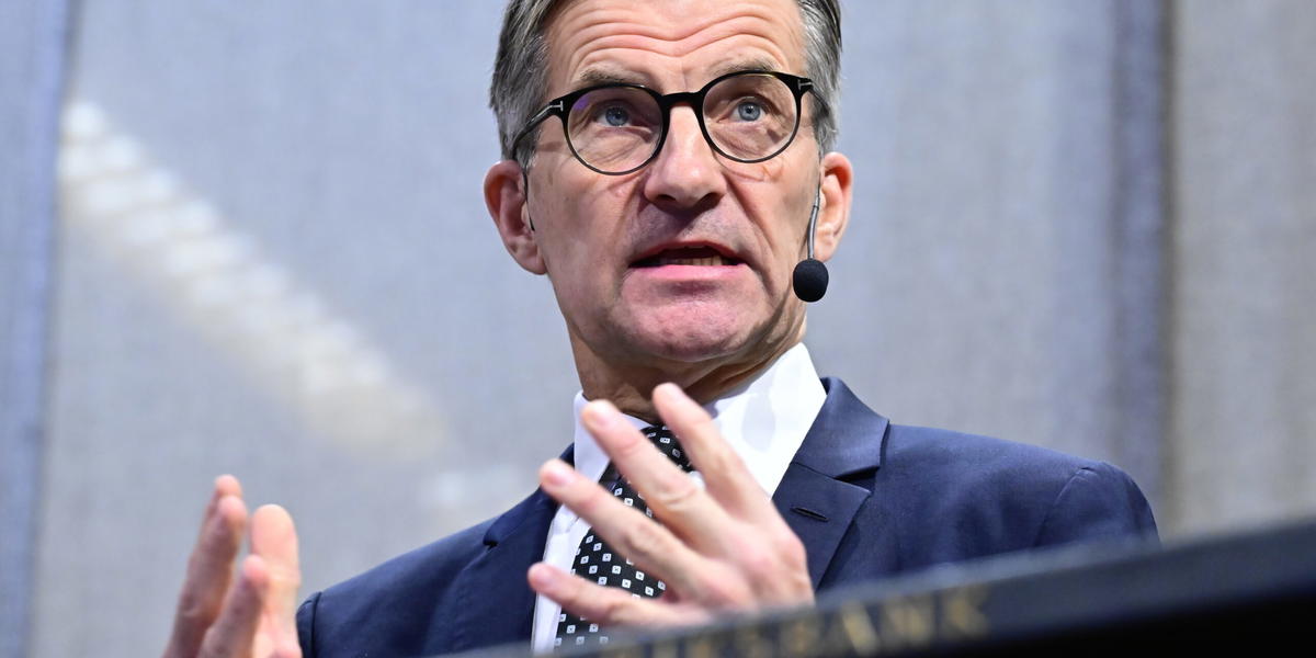 Riksbankschef Erik Thedéen rör inte räntan. Arkivbild.