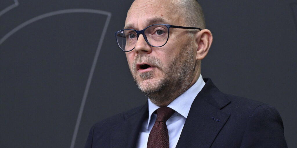 Arbetsmarknadsminister Johan Britz (L). 