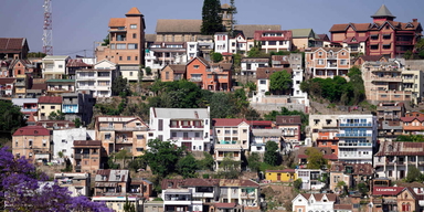 ensamma på Madagaskar