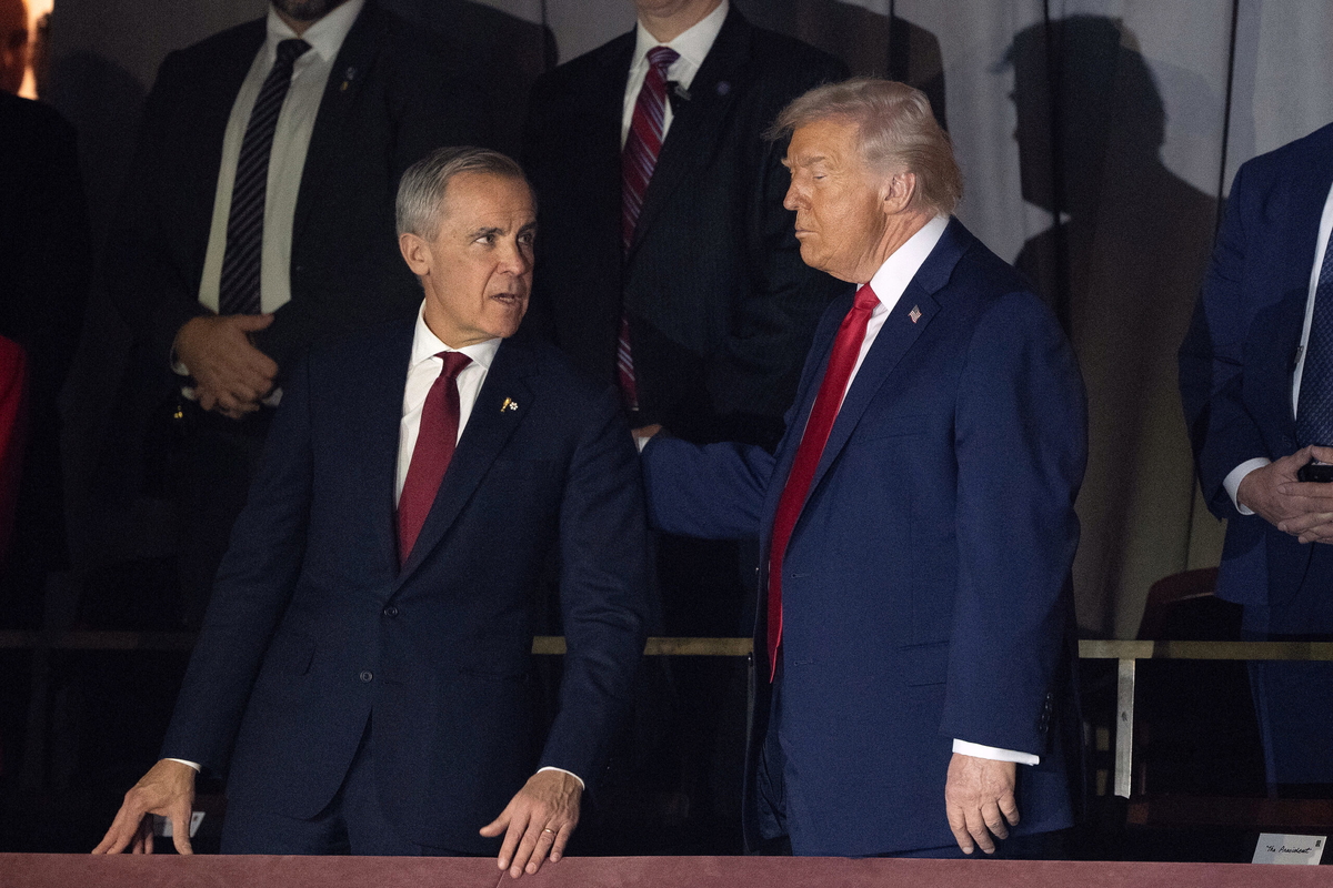 Kanadas premiärminister Mark Carney och USA:s president Donald Trump. Arkivbild.