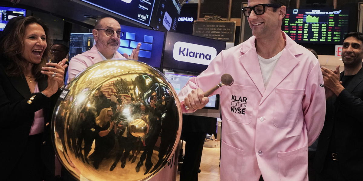 Klarnas vd Sebastian Siemiatkowski i samband med börsnoteringen i New York i höstas.