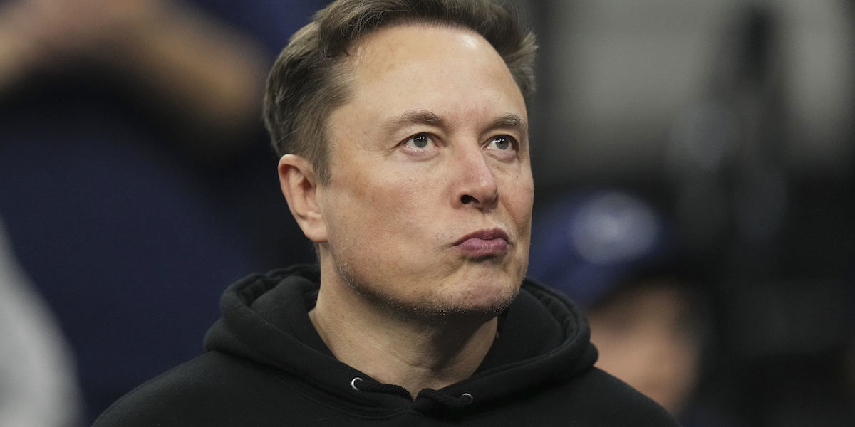 Elon Musk, världens rikaste man, han hävdar att du inte behöver spara pengar till din pension.