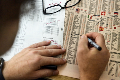 Intresset för aktier ökar även bland äldre åldersgrupper. 