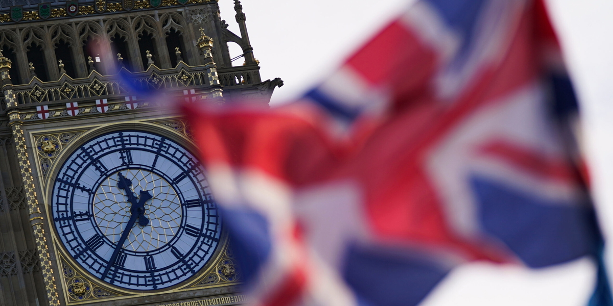 Mer för kronan i London när pundet pressas av politisk kris. Arkivbild.