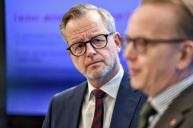 Mikael Damberg, Socialdemokraternas ekonomisk-politiske talesperson och Fredrik Olovsson, partiets energi- och näringspolitisk talesperson. Arkivbild.