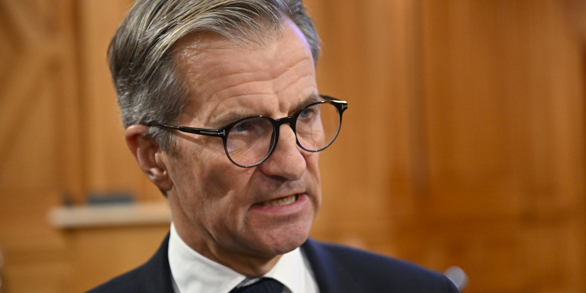 Riksbankschefen Erik Thedéen när han frågades ut i finansutskottet i höstas. Arkivbild