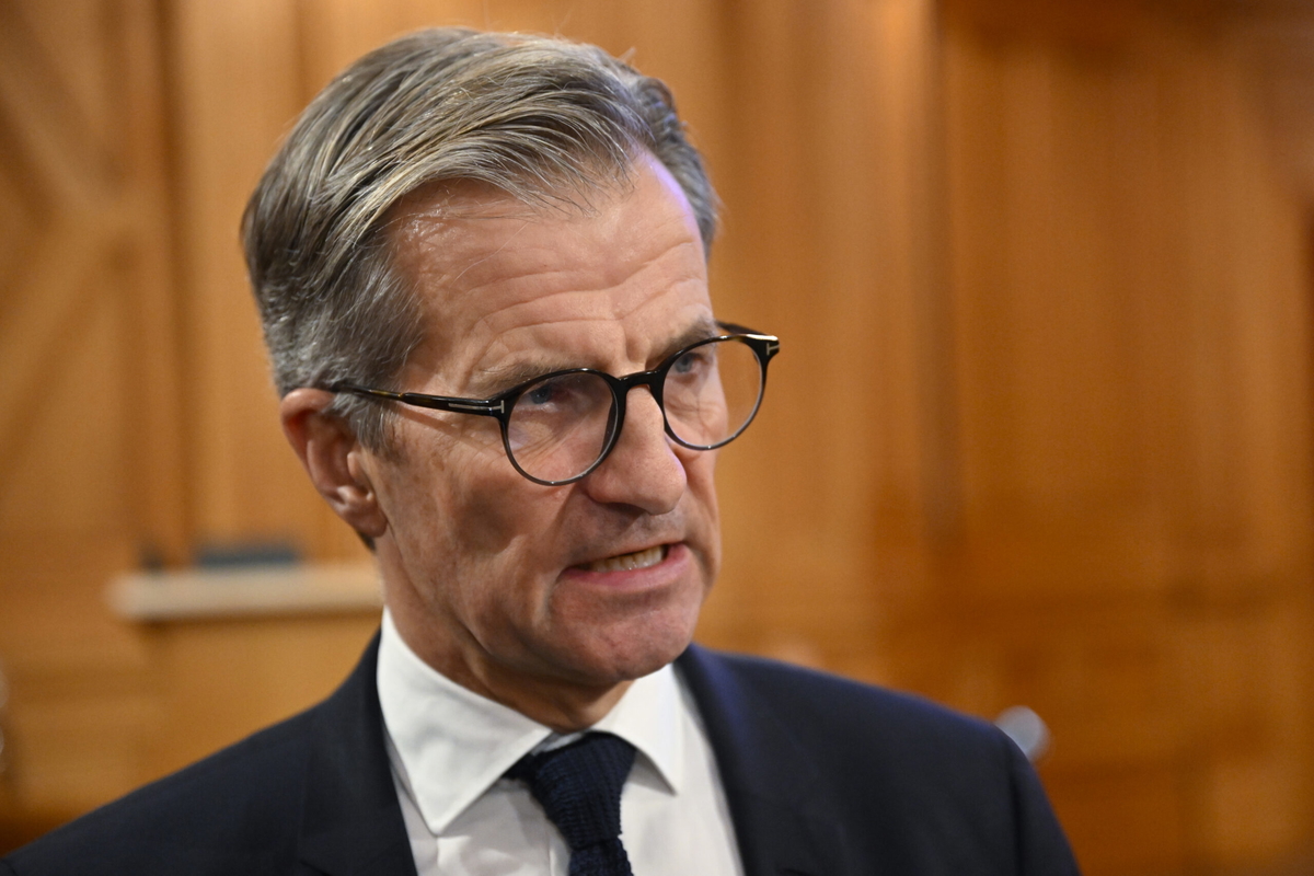 Riksbankschefen Erik Thedéen när han frågades ut i finansutskottet i höstas. Arkivbild