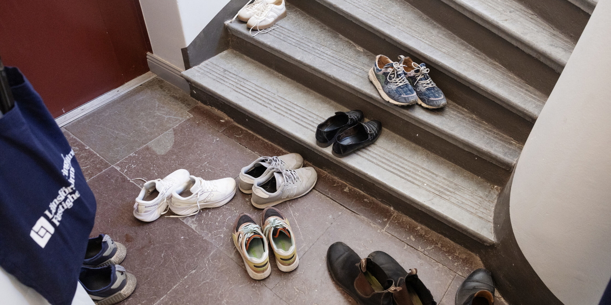 Bostadsvisning på gång. Arkivbild.