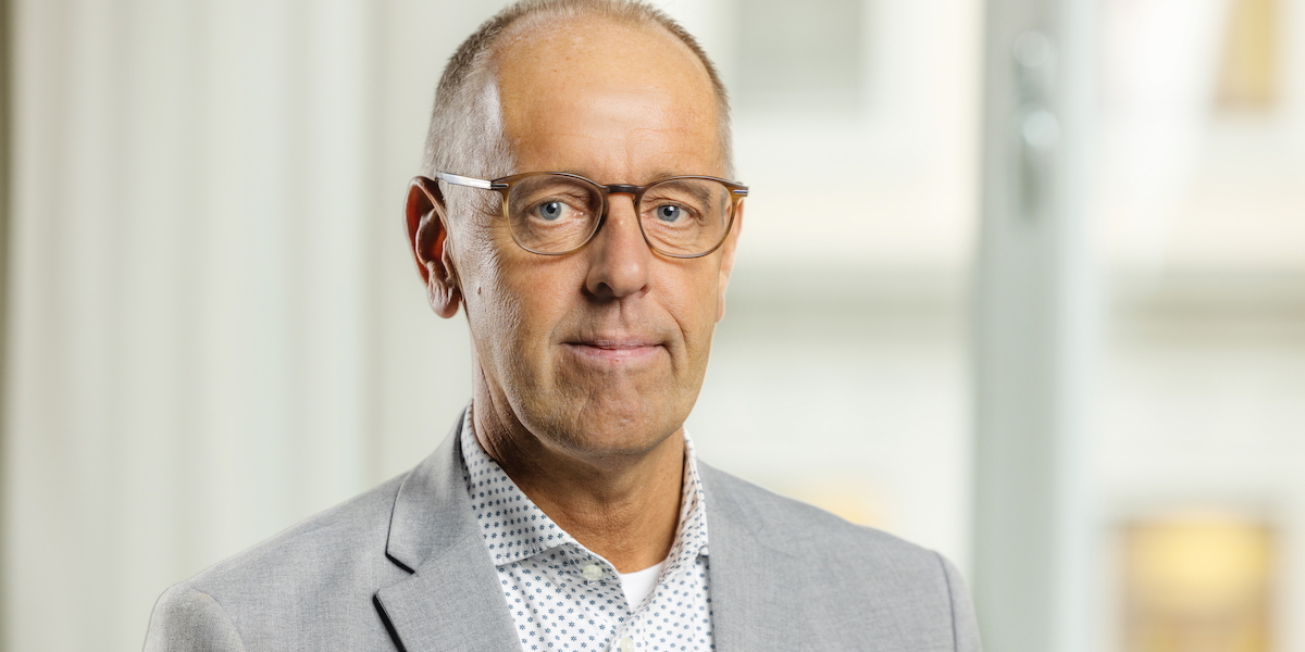 Lars Rahm, enhetschef på Ivo, han säger att det är Ivos uppdrag att genom tillsyn visa på brister och med myndighetens medel se till att det blir bättre, men att det ytterst är de folkvalda politikernas ansvar att säkerställa att deras kommuninvånare får god och säker omsorg.