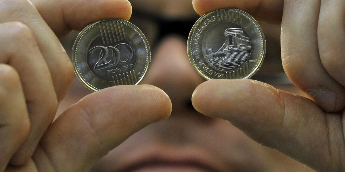 Den ungerska valutan har stärkts efter helgens val. Arkivbild.