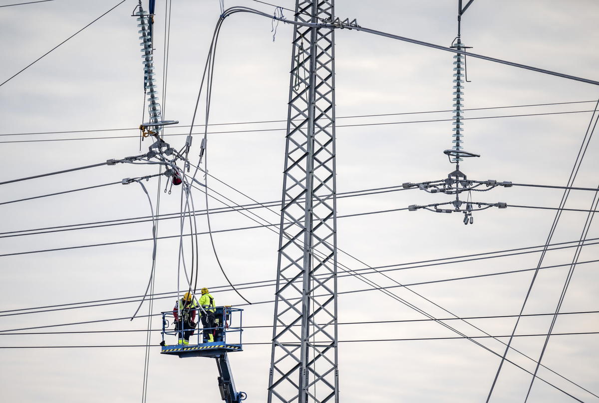 Nya nät för över 200 miljarder ska byggas kommande tio år. Arkivbild.