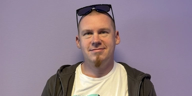 Christoffer Magnerholt, energiexpert på Tibber, han säger att i ett läge där många oroar sig för stigande energipriser väljer färre hushåll det elavtal som i genomsnitt varit billigast.