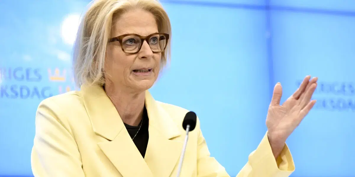 Finansminister Elisabeth Svantesson (M) presenterar ny svensk ekonomisk prognos. Arkivbild.