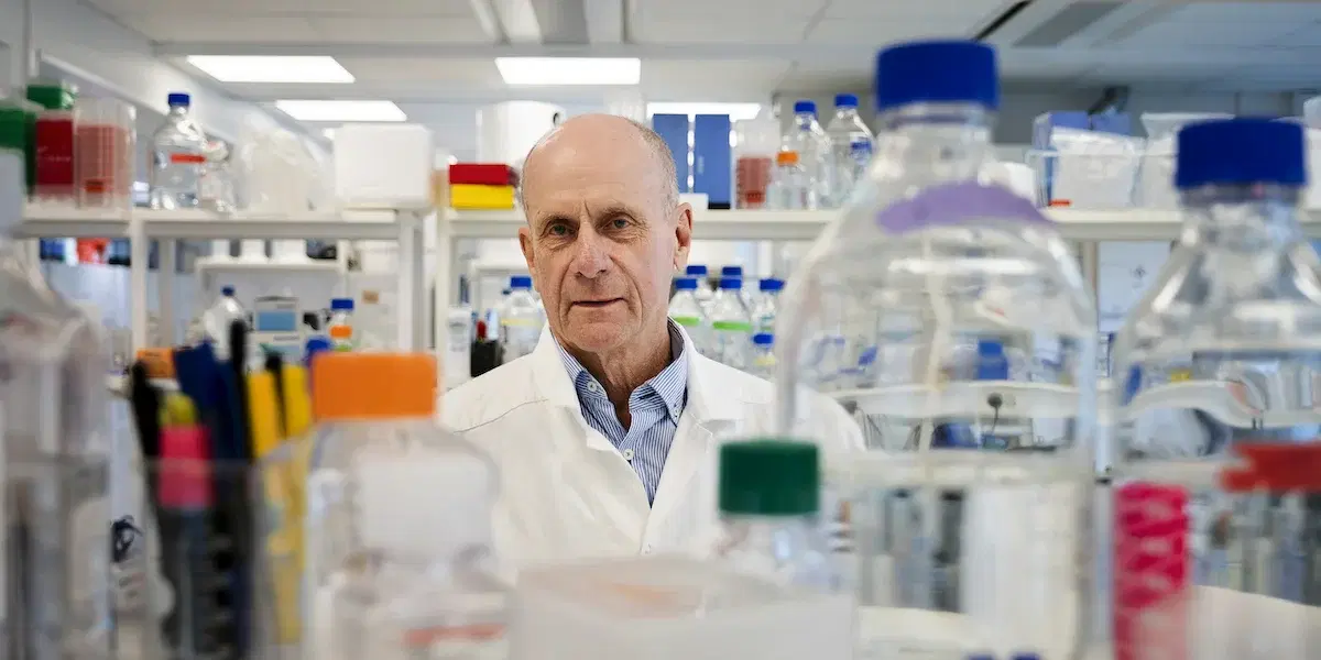 Alzheimerforkaren Lars Lannfelt, han har tilldelats utmärkelsen Mest lovande forskare över 60.