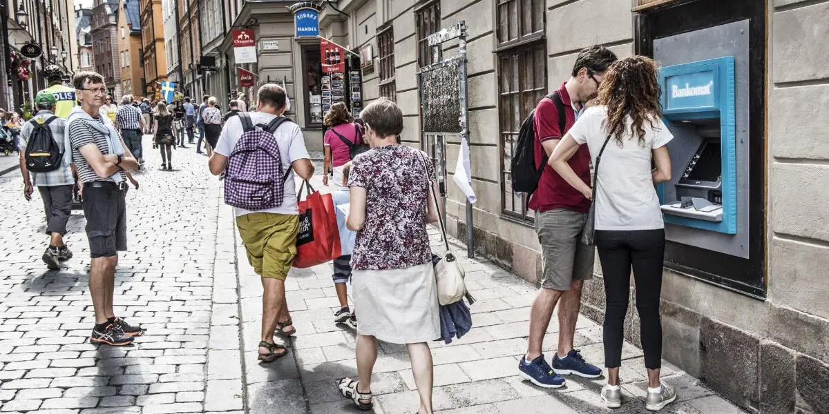 kontanter bankomat uttag
