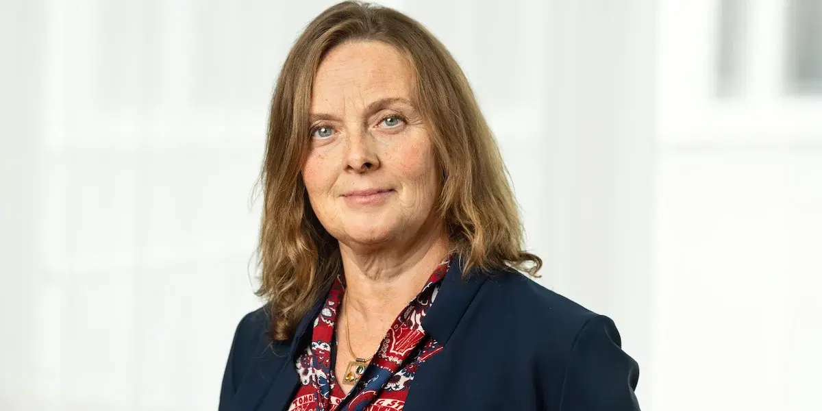 Pernilla Pehrson Niia, avdelningschef på IVO, hon säger att närstående till äldre patienter ofta får en avgörande roll i att förmedla information och säkerställa att insatser genomförs som planerat.