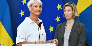 Äldre- och socialförsäkringsminister Anna Tenje (M) och jämställdhetsminister Nina Larsson (L) talar om varför regeringen inrättar ett nationellt råd mot ålderism