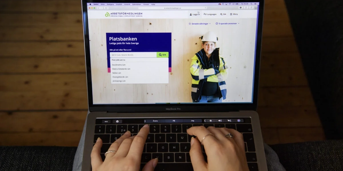 Under maj minskade antalet nya ansökningar om ersättning från a-kassorna. Arkivbild.