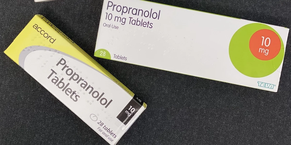 Två förpackningar med betablockeraren propranolol.