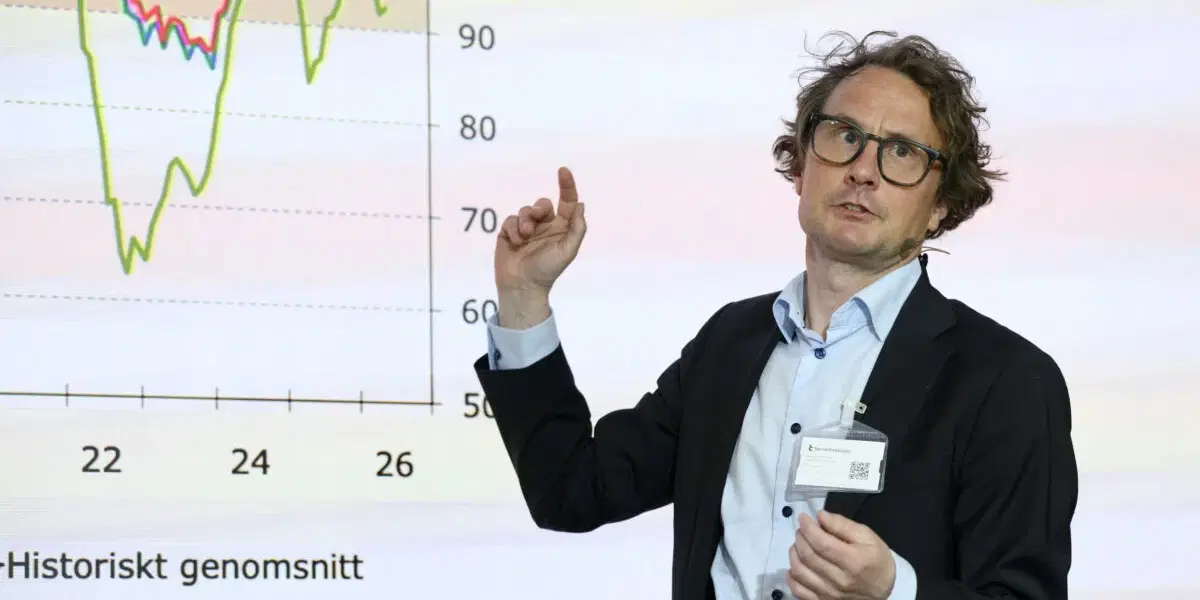 Barometer från Konjunkturinstitutet, med generaldirektör Albin Kainelainen. Arkivbild