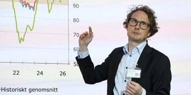 Barometer från Konjunkturinstitutet, med generaldirektör Albin Kainelainen. Arkivbild