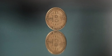En bitcoin. Arkivbild. 