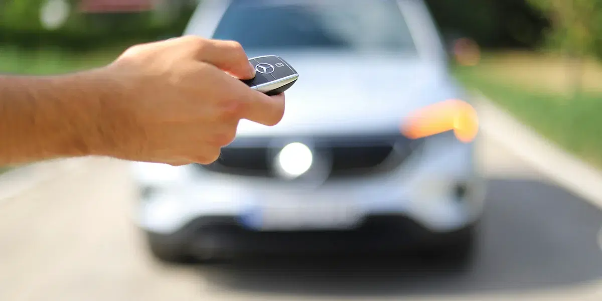 bilnyckel Keyless