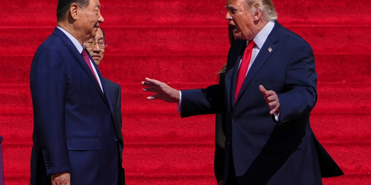 Donald Trump och Xi Jinping utanför USA:s nationella arkiv i Washington på fredagen.