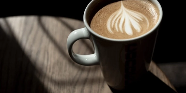 Kaffet blev billigare i augusti. Arkivbild.