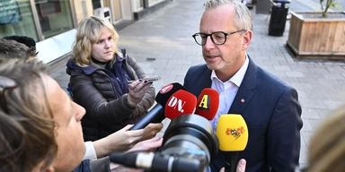 Socialdemokraternas ekonomisk-politiska talespersonen Mikael Damberg, vid Socialdemokraternas partihögkvarter på Sveavägen, dagen efter valet.