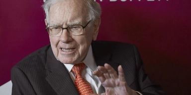 Warren Buffett lämnar som ordförande i Berkshire Hathaway. Arkivbild.
